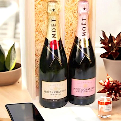 Two bottle gift crate containing Moet & Chandon Brut & Rose.