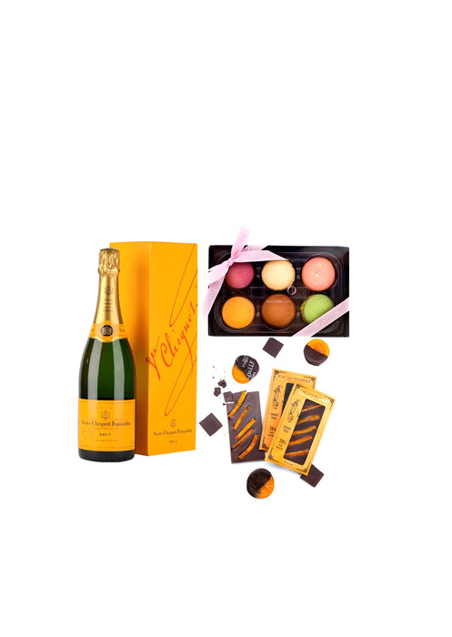 Veuve Clicquot Brut w/Macarons & Sweets