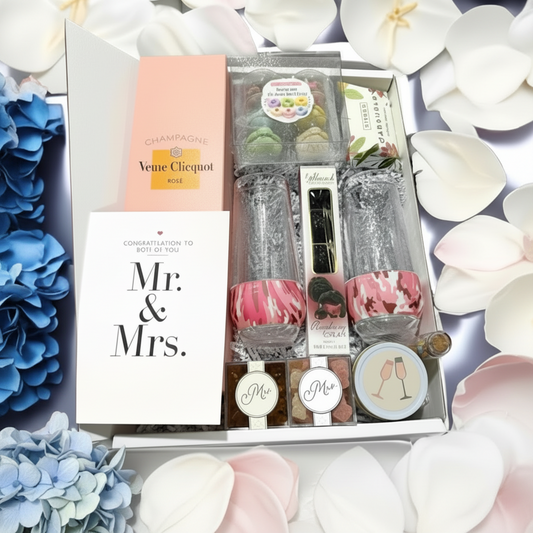Mr. & Mrs. Gift Box