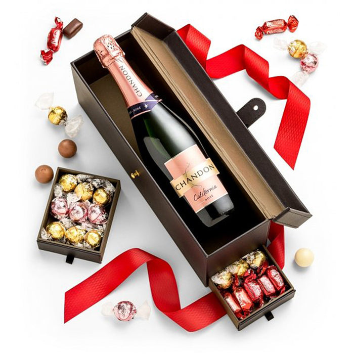 CHAMPAGNE GIFT SET – We Drink Bubbles