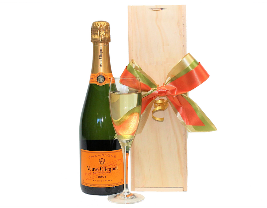 Veuve Clicquot Brut Champagne Wood Case — Soo Many Basketsᵀᴹ